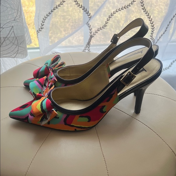 J.Renee Vibrant Patterned Slingback Heels - Picture 2 of 6